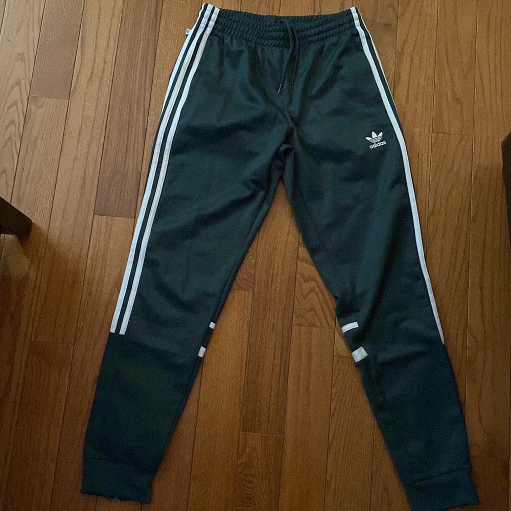 Adidas Tappered Pants